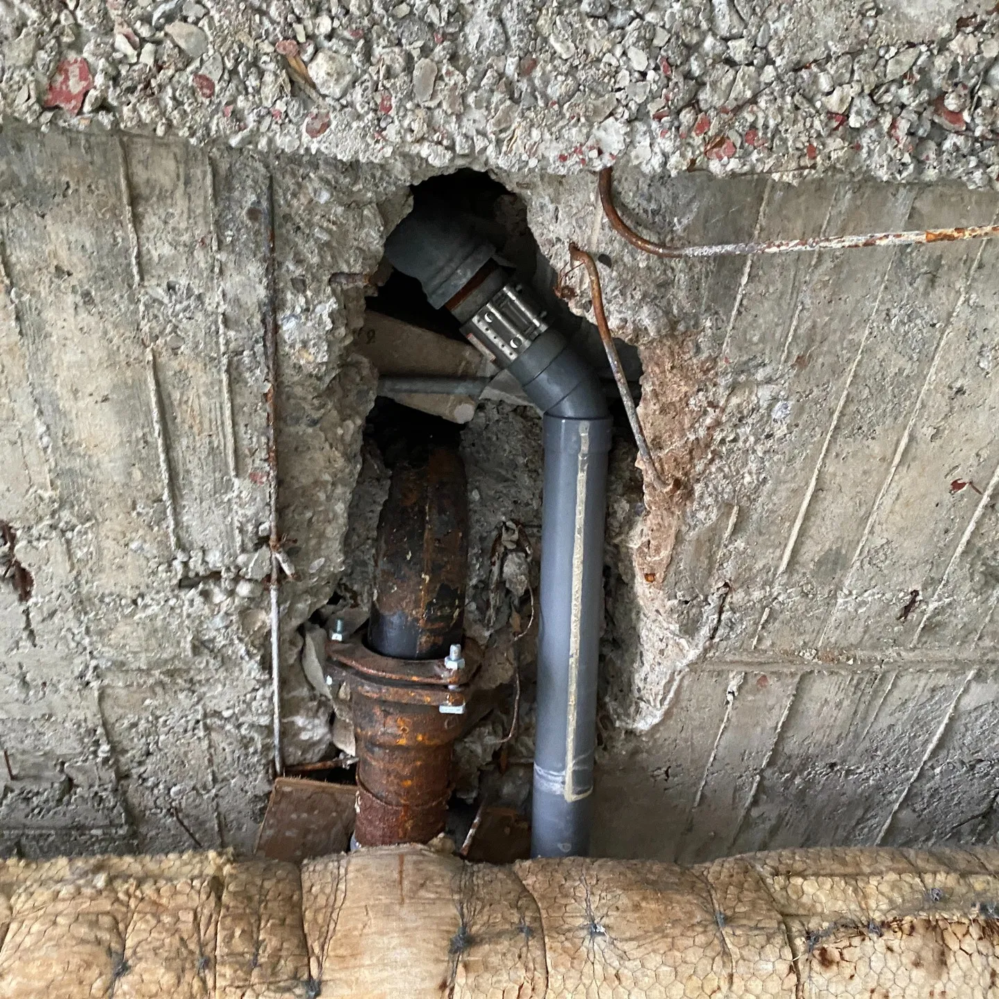 西東京市田無町の雨漏り問題を解決する!【品質の高い防水工事の...